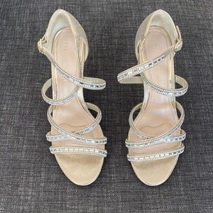 Kelly and Katie Reekie strap heels - Size 8
